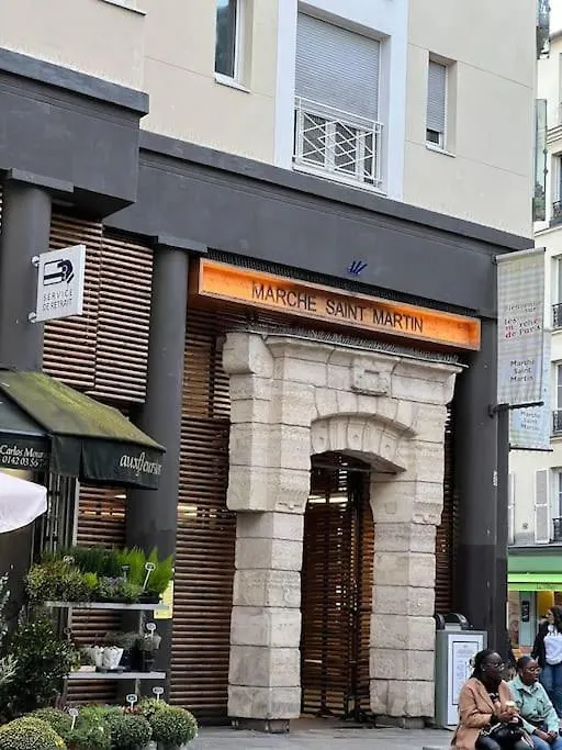 Apartment Familial Typiquement Parisien Paris